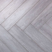 105 Дуб Певенси