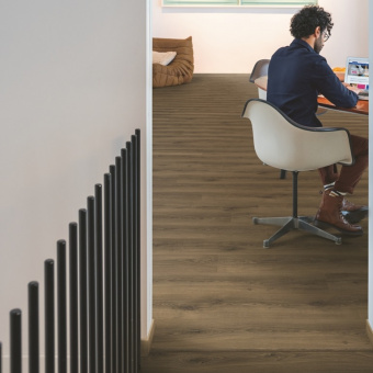 CLH5789 Дуб теплый коричневый